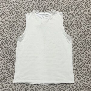Lululemon License to Train Classic-Fit Tank Top 
size 4 heathered bone